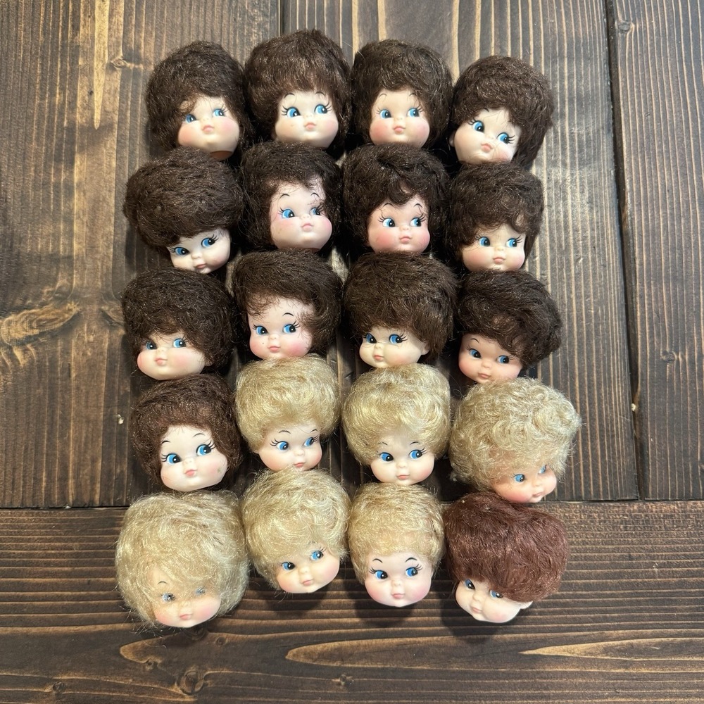 Vintage Lot of 20 Little Sweet Heart Doll Heads Blonde Brunette Redhead 60s 70s